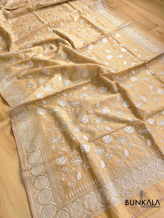 Cream Banarasi Organza Silver Zari Work Floral Design Embroidery Saree