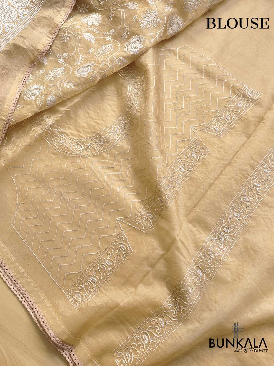 Cream Banarasi Organza Silver Zari Work Floral Design Embroidery Saree