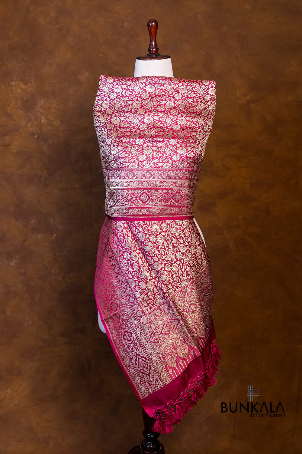 Blushing Rani Pink Mashru Silk Brocade Weaved Big Border Banarasi Dupatta