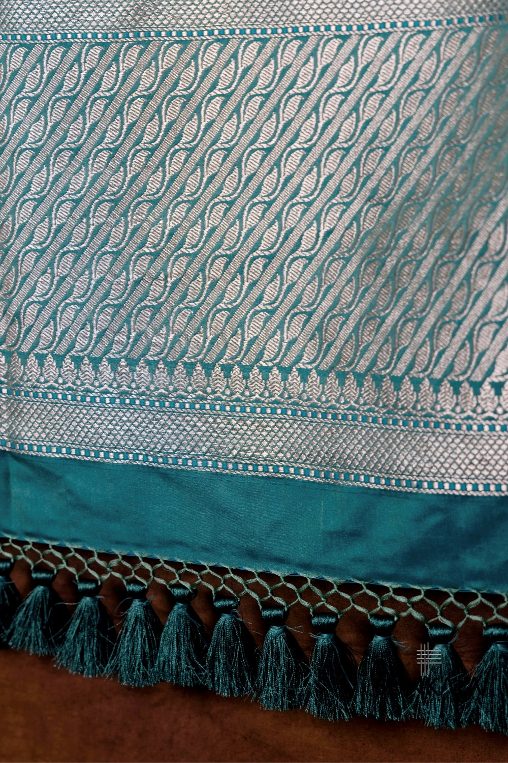Pecock Blue Jamewar Tanchui Banarasi Mashru Silk Dupatta