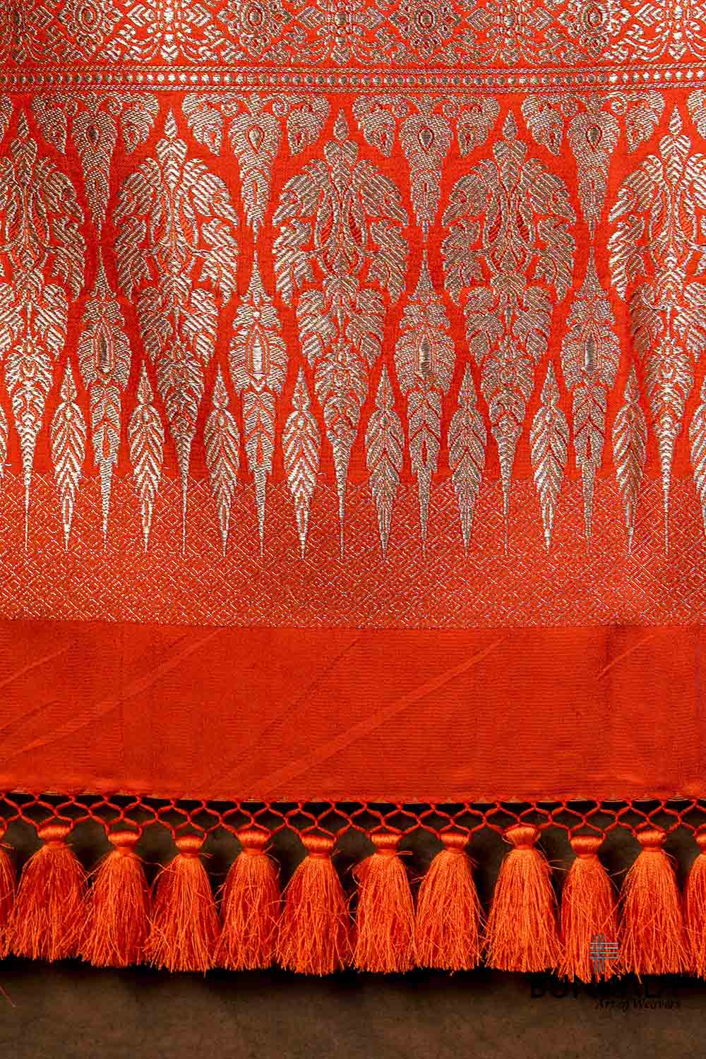 Orange Daimond Jaal Brocade Weaved Banarasi Mashru Silk Dupatta