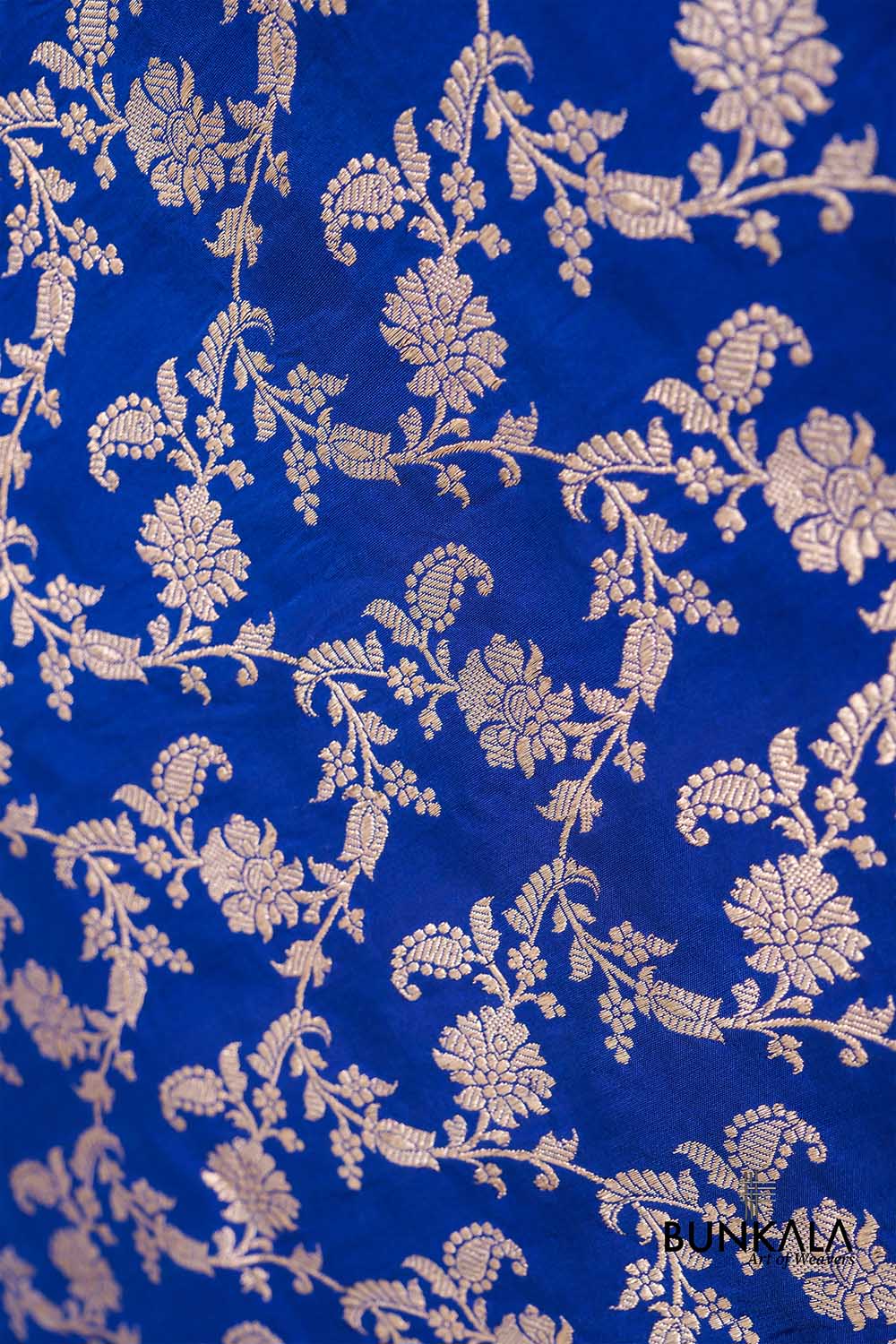 Royal Blue Floral Jangla Kadwa Handweaved Banarasi Pure Katan Silk Dupatta