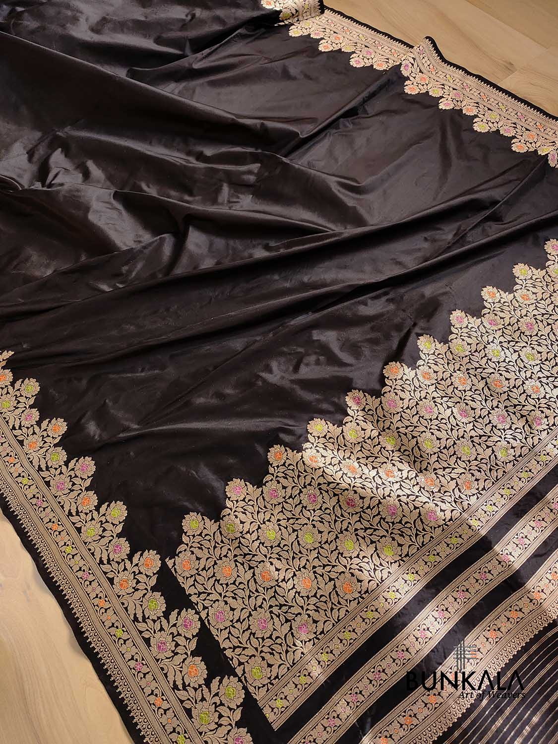 Jet Black Plain Pure Katan Silk Kadwa Handweaved Meenakari Banarasi Saree