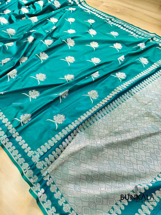 Dark Cyan Green Leaf Buta Weaved Banarasi Mashru Silk Saree