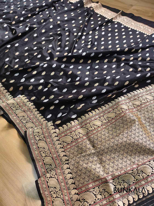 Jet Black Sona Rupa Kadwa Handweaved Buti Banarasi Pure Katan Silk Saree
