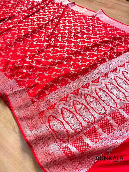 Red Floral Jaal Sona Zari Weaved Banarasi Mashru Silk Saree
