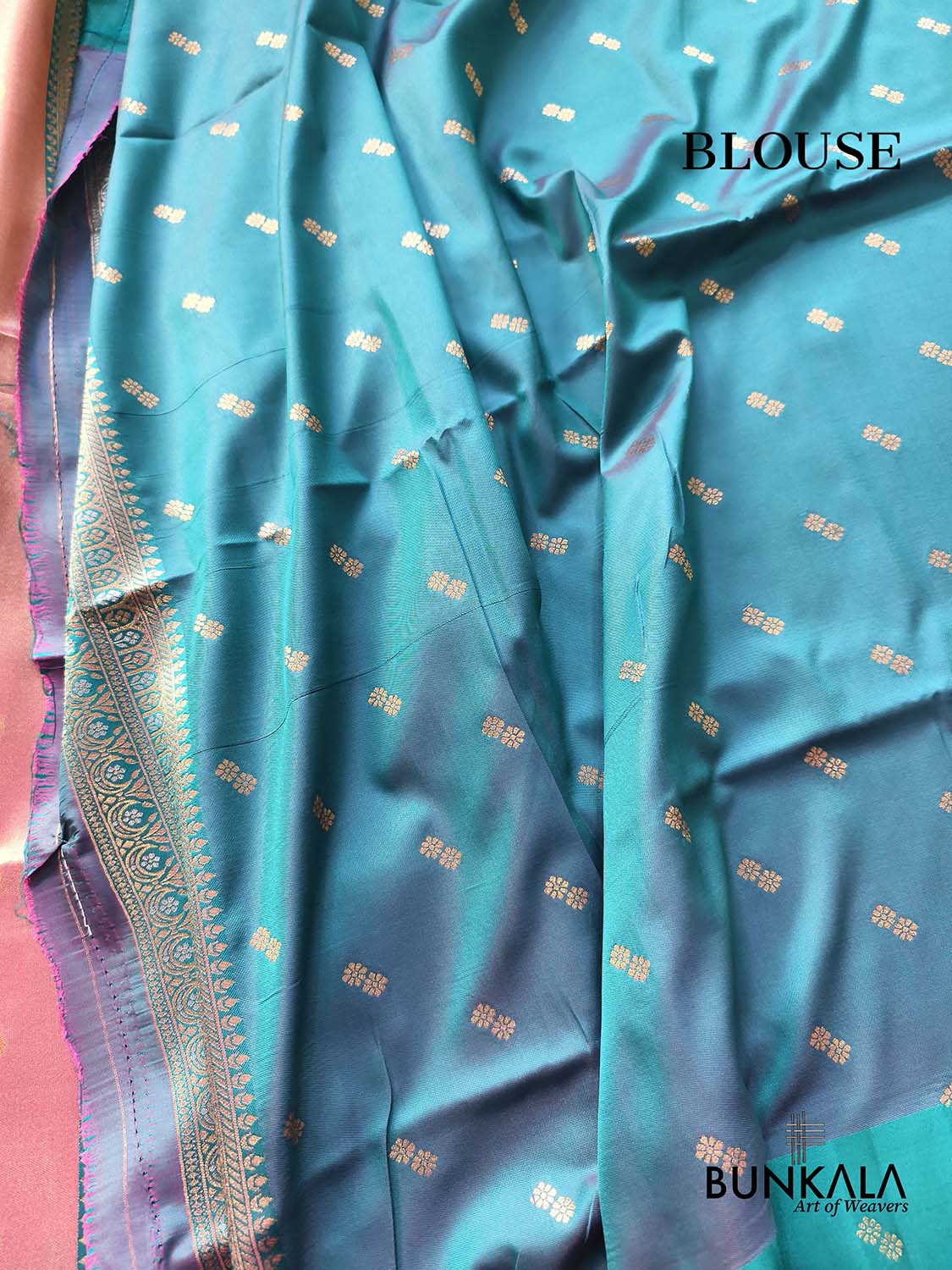 Pastel Pink Buti Temple Border Weaved Banarasi Tissue Silk Saree