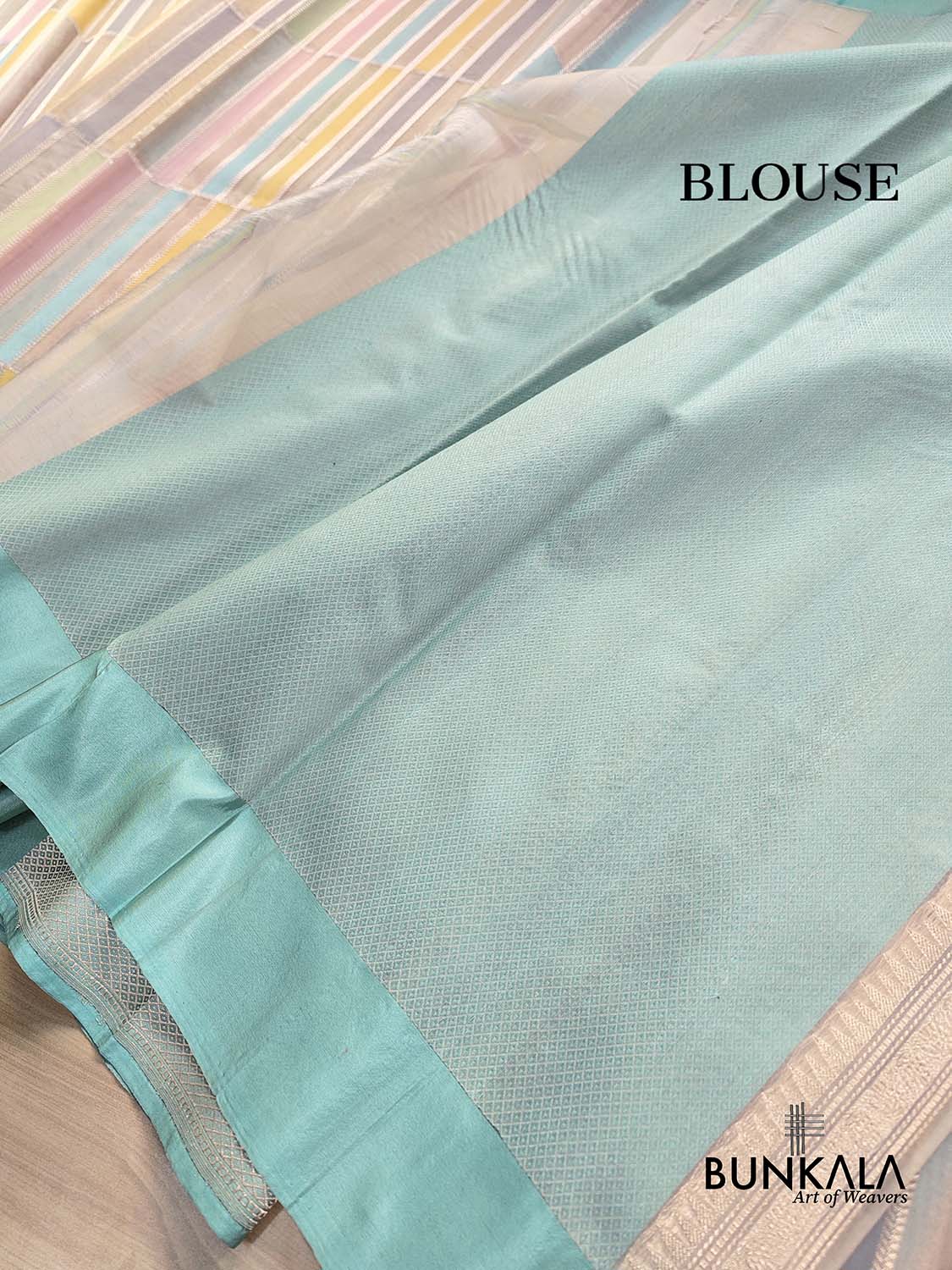 Multicolor Rangkaat Kadwa Handweaved Banarasi Pure Organza Silk Saree