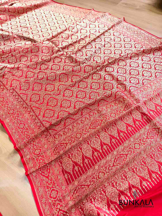 Bridal Red Brocade Weaved Banarasi Mashru Silk Saree