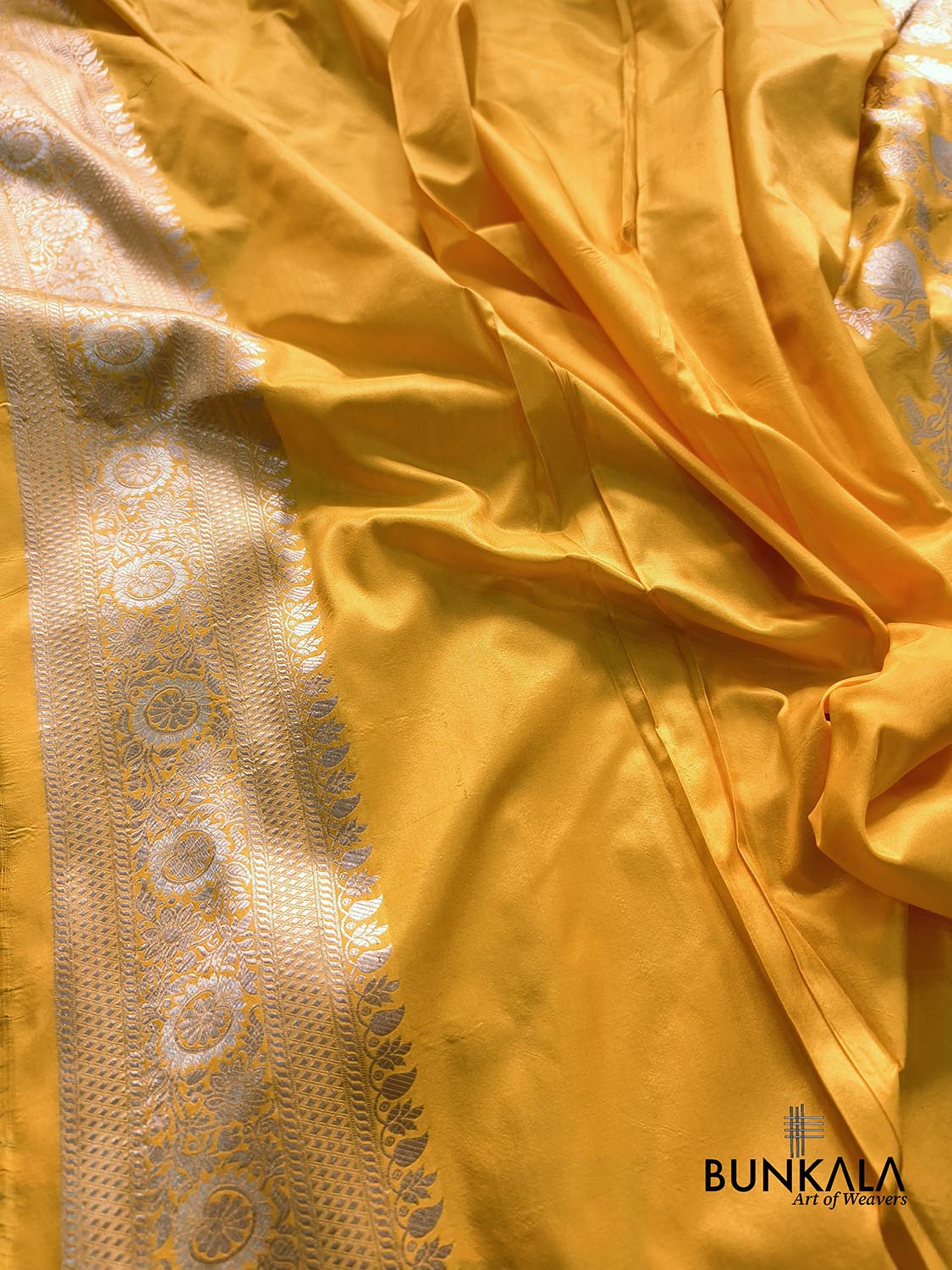 Haldi Yellow Sona Rupa Floral Jaal Handloom Banarasi Pure Katan Silk Saree