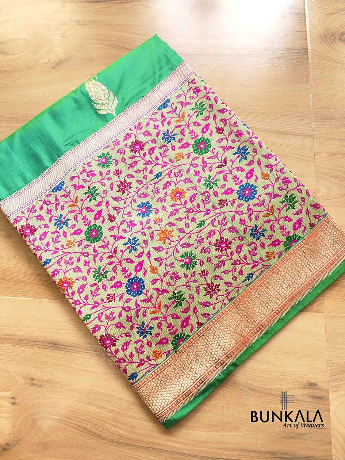 Green Two Tone Color Pure Katan Silk Allover Paisley Buti Double Tana Banarasi Saree with Kadwa Handweaved Big Meenakari Border