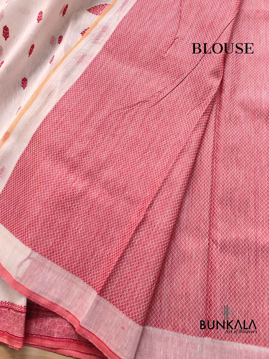 White and Red Pure Linen Silk Resham Kadwa Handweaved Allover Small Buti Banarasi Saree