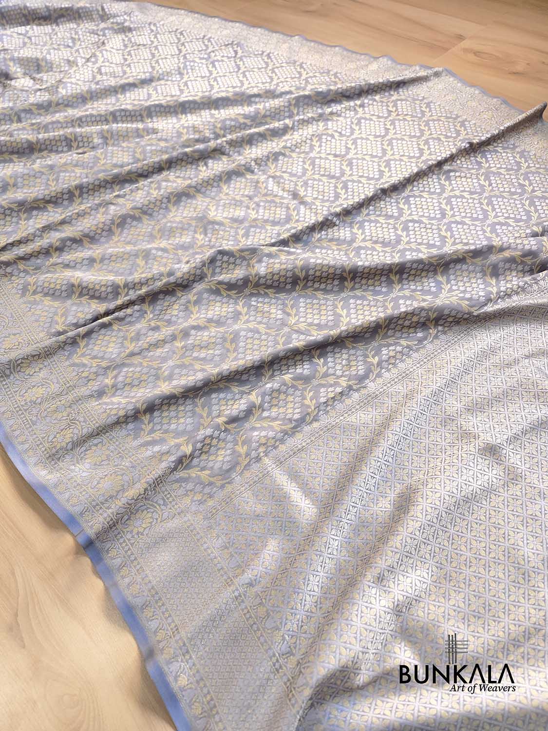 Grey Jangla Banarasi Silk Saree