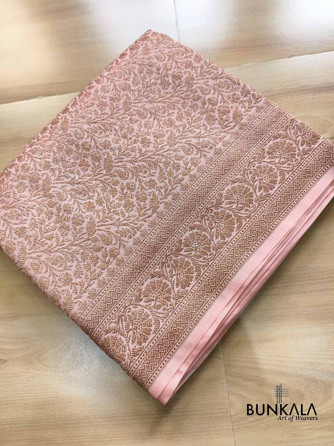 Peach Pink Brocade Antique Zari Weaved Banarasi Resham Silk Saree Floral Border