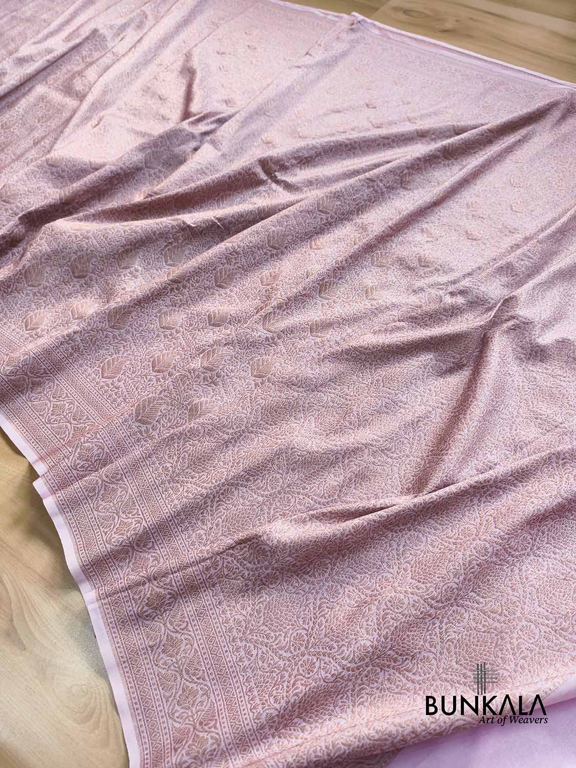 Lavender Brocade Antique Zari Weaved Leaf Design Banarasi Resham Silk Saree