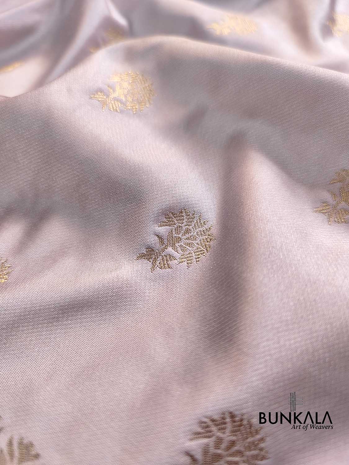 Pastel Grey Soft Mashru Silk Allover Small Buti Banarasi Saree with Floral Design Border