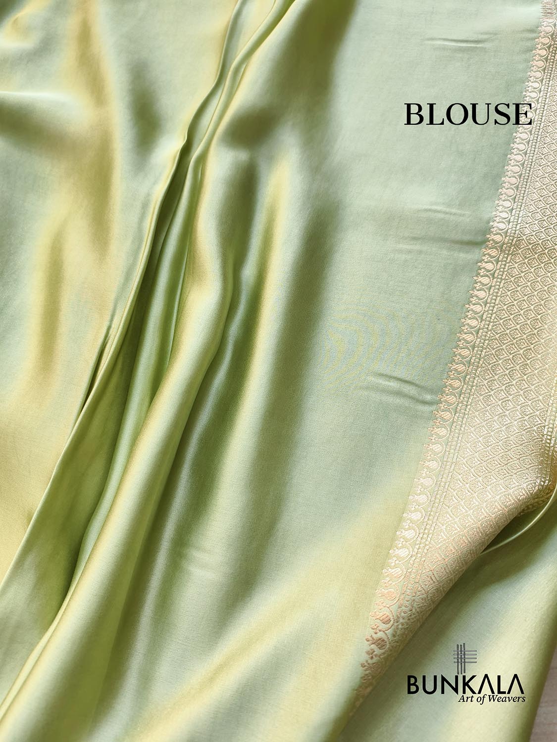 Pista Green Birds Motif Brocade Tanchui Banarasi Mashru Silk Saree Deer Border