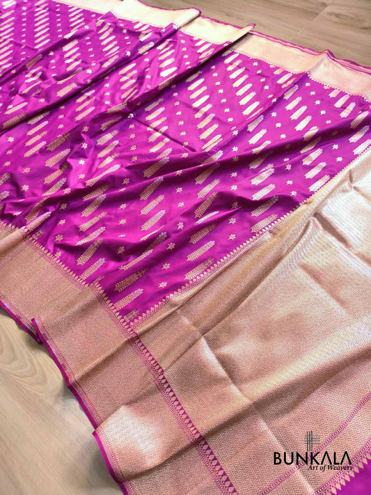 Rani Pink Leaf Golden Motif Chevron Border Weaved Banarasi Mashru Silk Saree