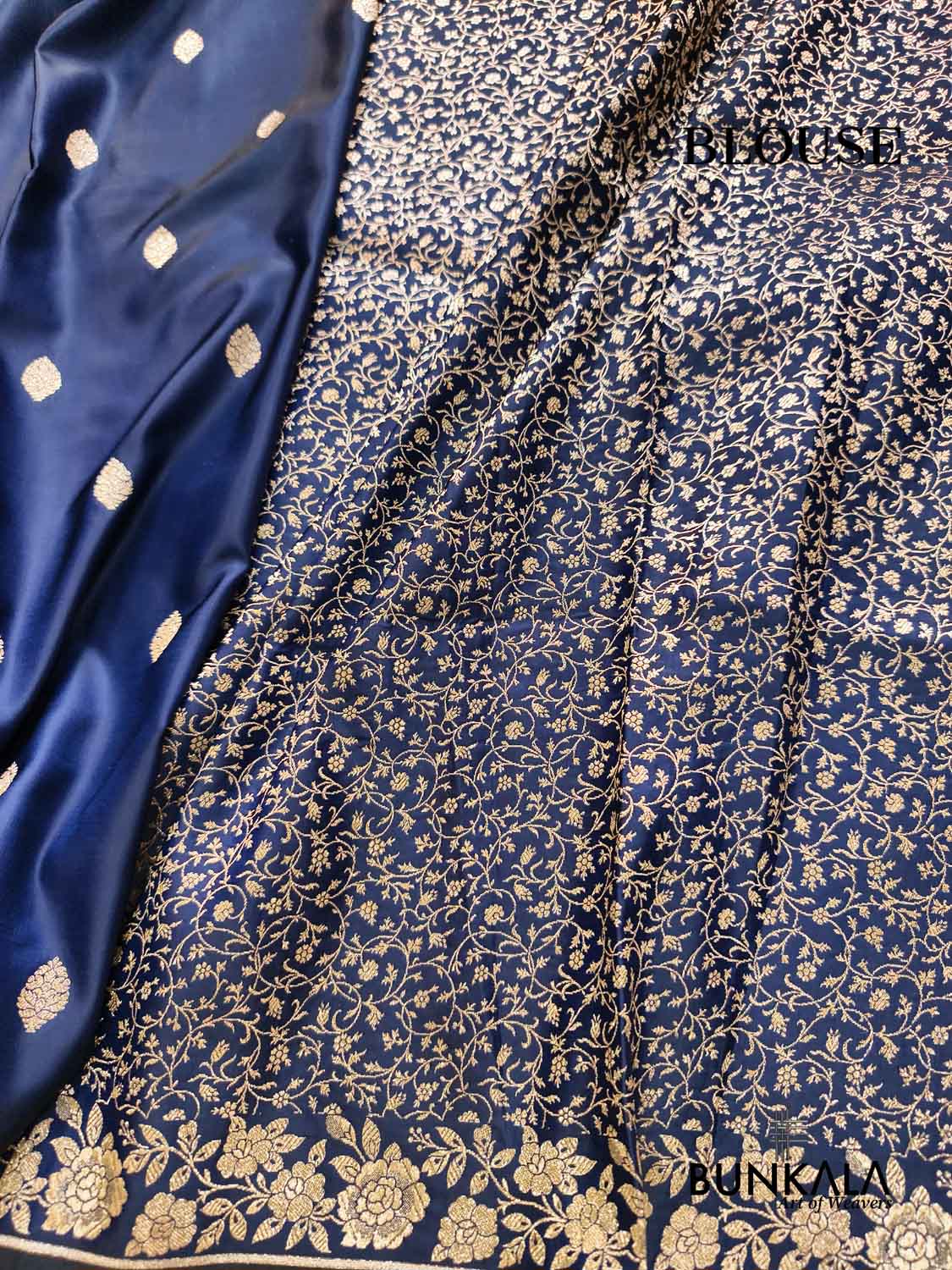 Midnight Navy Blue Jharokha Floral Pallu Traditional Buti Banarasi Mashru Silk Saree