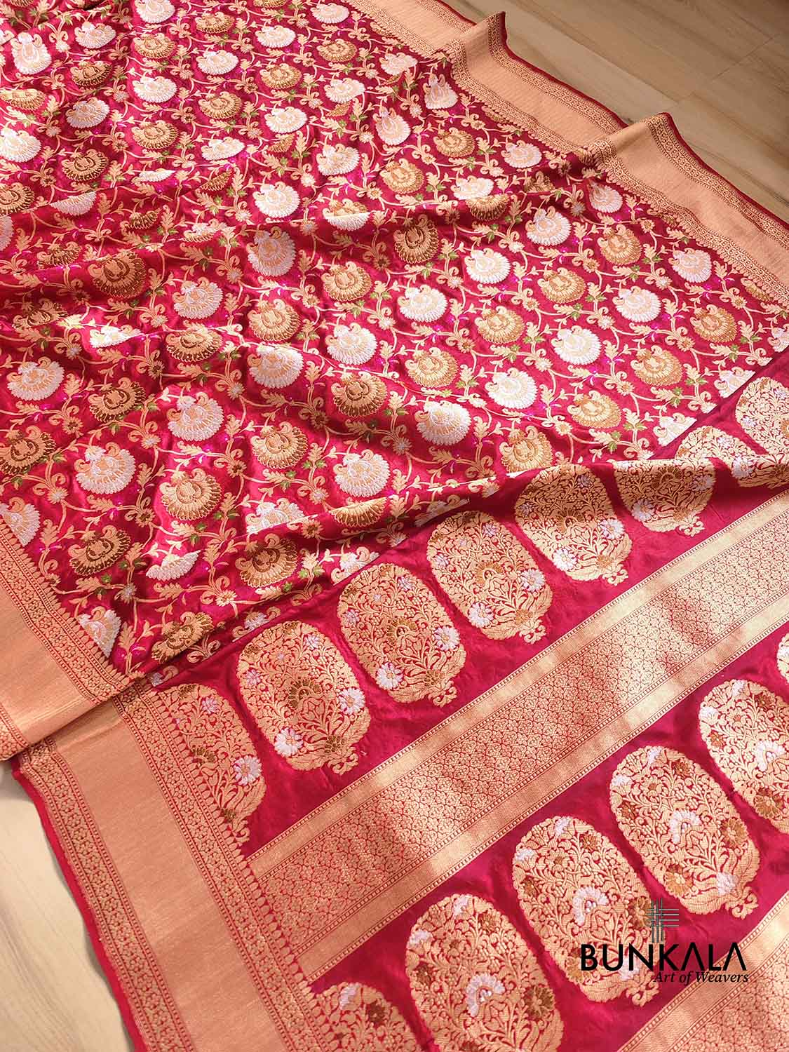 Reddish Pink Two Tone Color Pure Katan Silk Floral Design Meenakari Sona Rupa Handloom Banarasi Saree