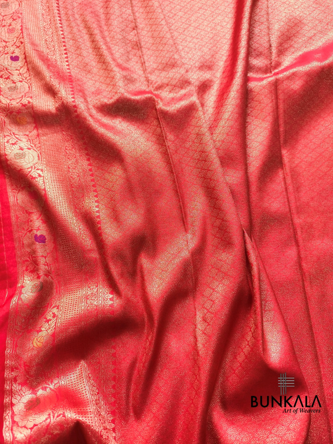 Red Shikargha Floral Jaal Banarasi Resham Silk Saree