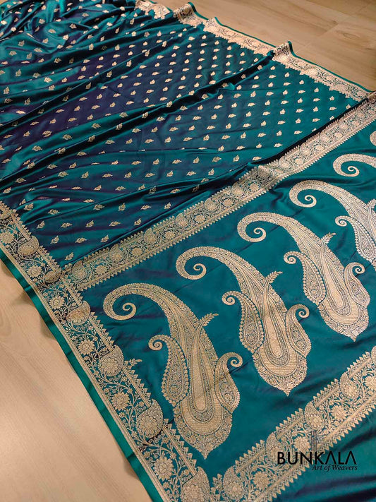 Green Dual Tone Floral Buti Weaved Banarasi Mashru Silk Floral Border Saree