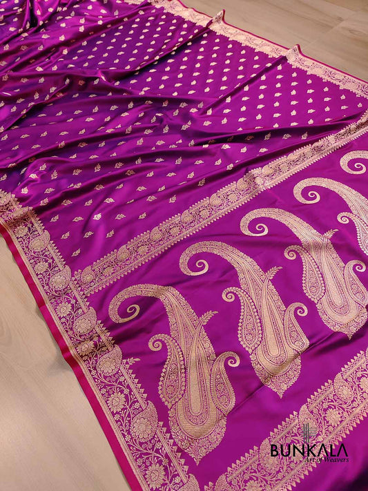 Magenta Pink Floral Buti Weaved Banarasi Mashru Silk Floral Border Saree