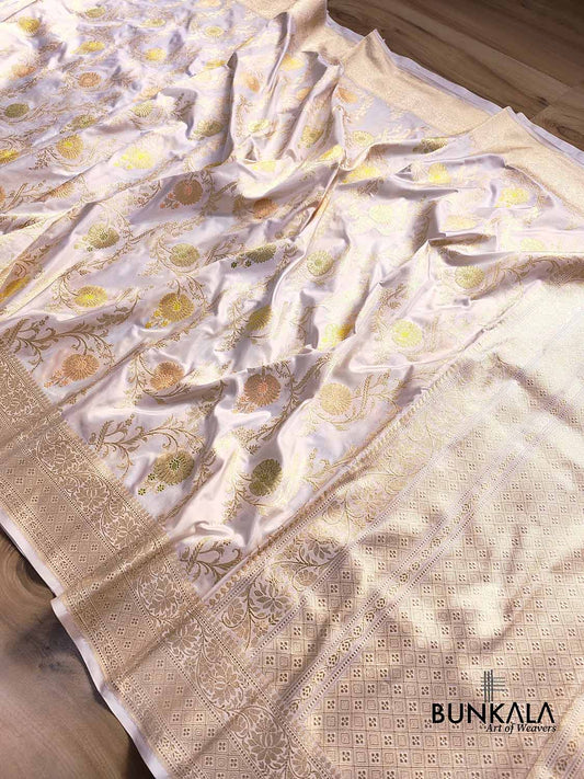 White Pure Katan Silk Kadwa Handweaved Sona Zari with Pastel Meenakari Floral Jangla Design Banarasi Saree