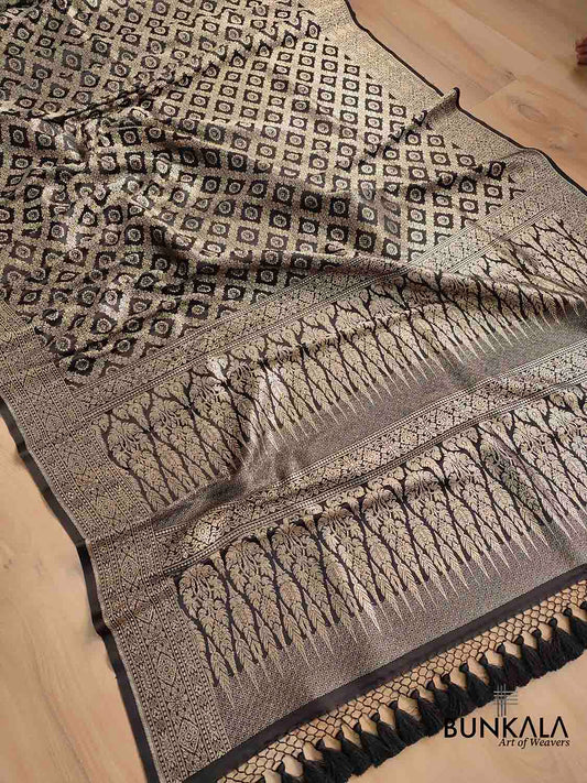 Moonlit Beauty Black Mashru Silk Banarasi Saree