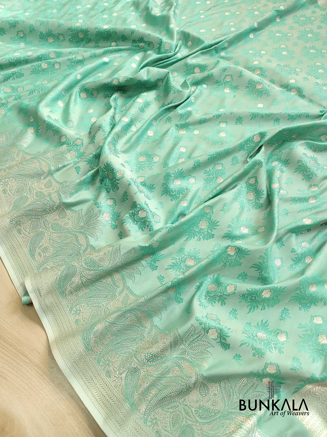 Sea Green Mashru Silk Silver Zari Weaved Jamewar Banarasi Saree