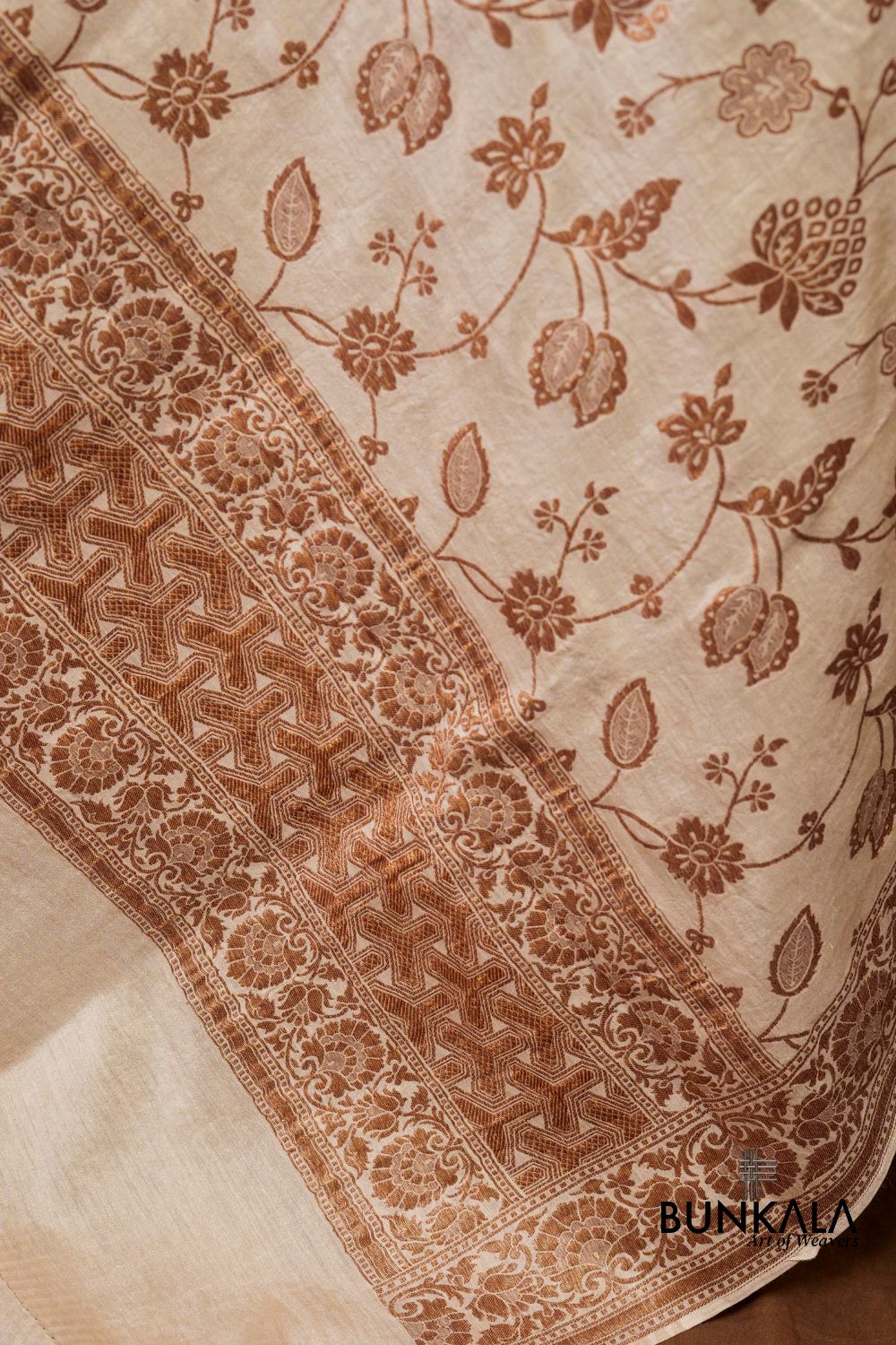 Dyeable Jaal Antique Zari Handloom Banarasi Pure Natural Moonga Silk Dupatta