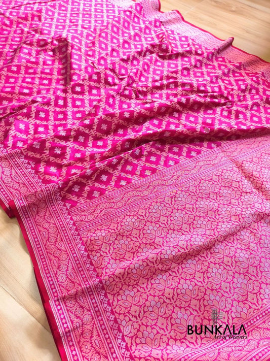 Pink Ektara Banarasi Jamdani Geometric Weaved Silk Saree