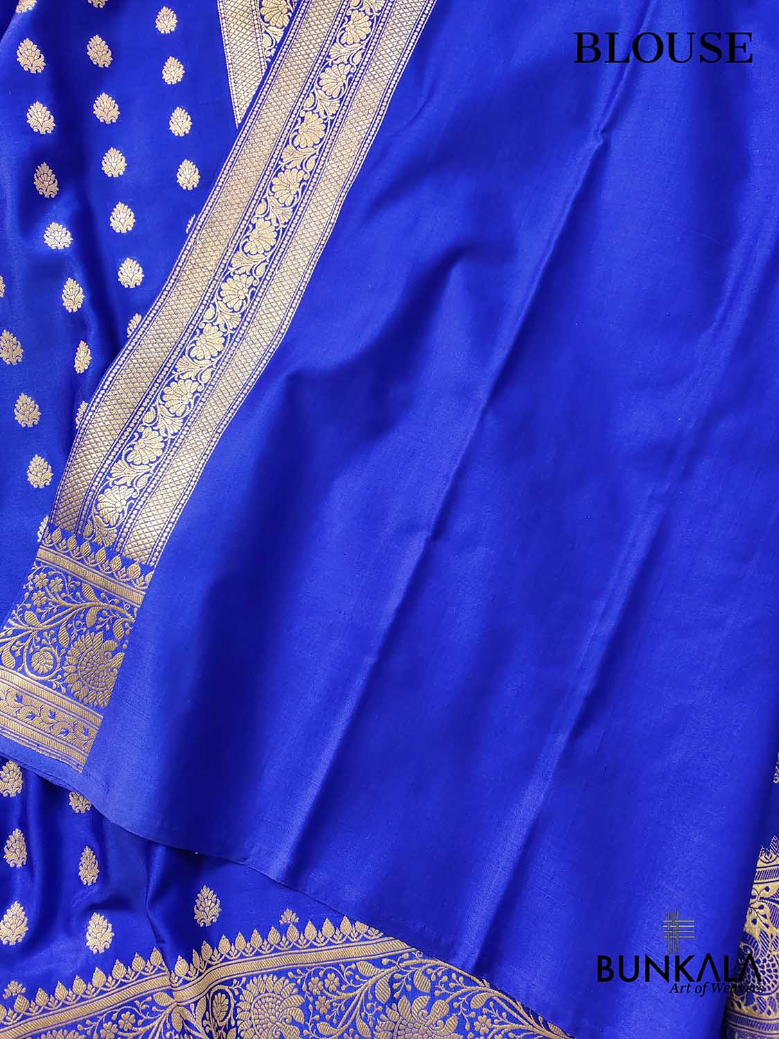 Graceful Royal Blue Pure Mashru Silk Allover Buti Design Handloom Banarasi Saree