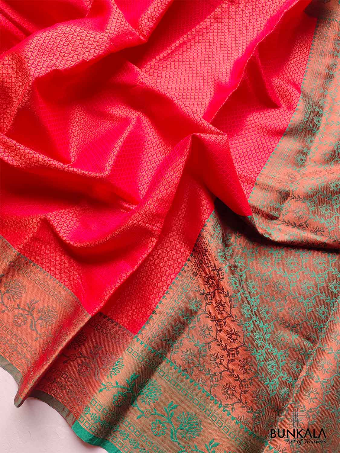 Red Kanjivaram Silk Saree with Contrast Border