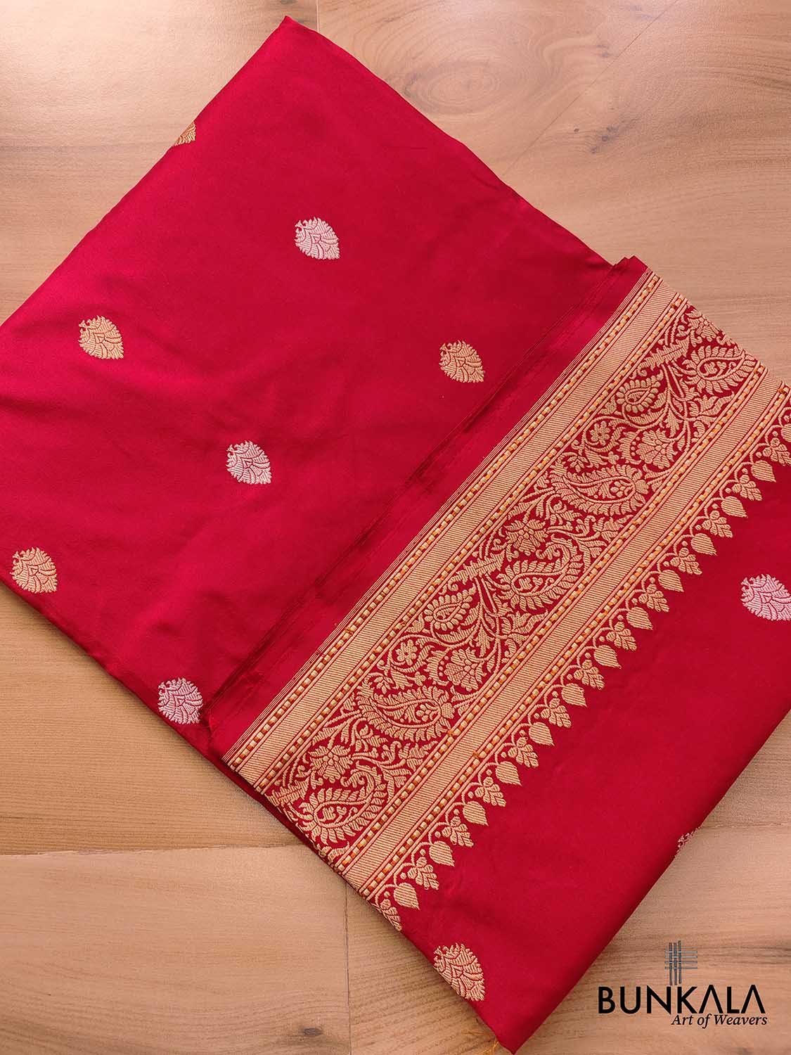 Bold Beauty Red Pure Katan Silk Handloom Sona Rupa Allover Small Buti Banarasi Saree