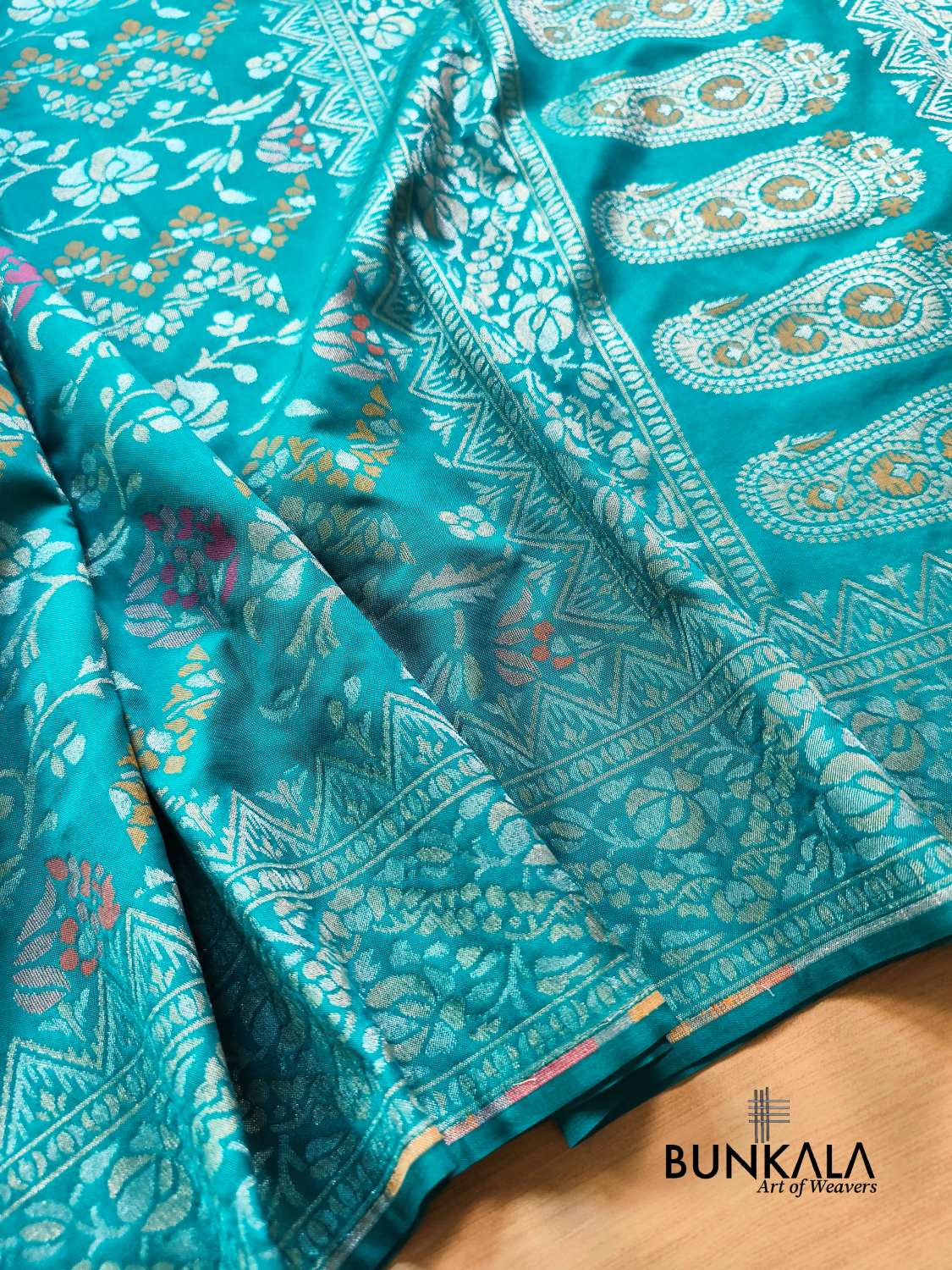Aqua Blue Ektara Banarasi Jamdani Meenakari Weaved Silk Saree 