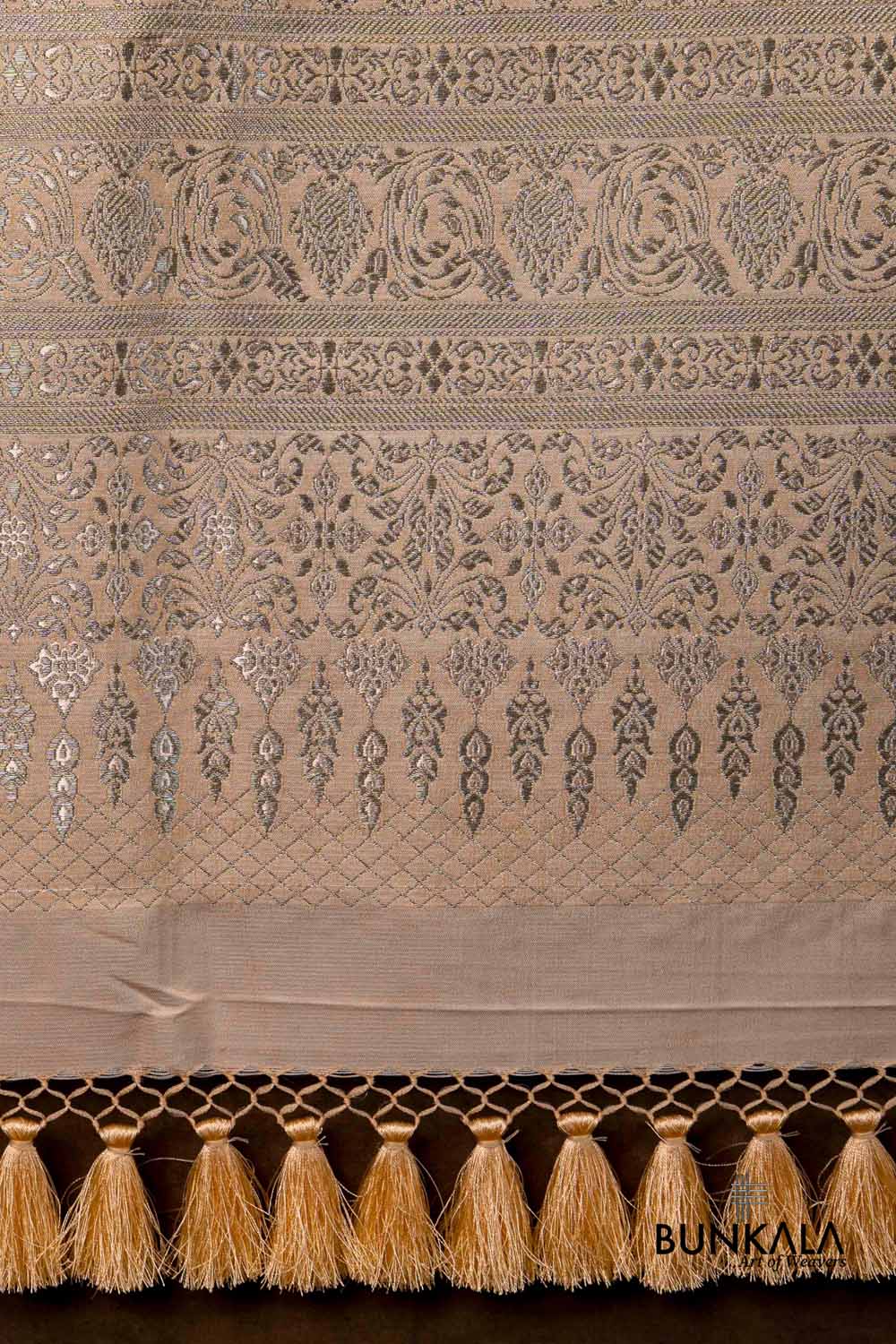 Peach Daimond Motifs Brocade Weaved Banarasi Mashru Silk Dupatta