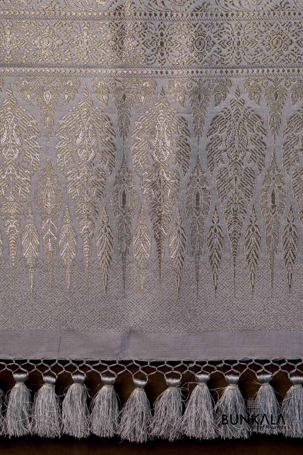Silver Grey Mughal Pattern Brocade Weaved Banarasi Mashru Silk Dupatta