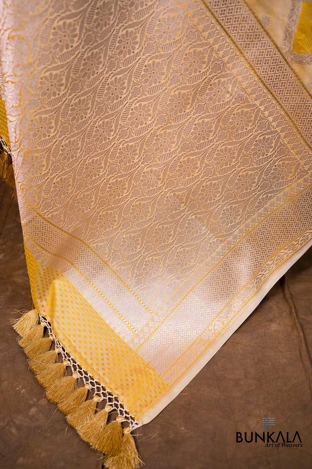 Bright Yellow Daimond Jaal Weaved Banarasi Mashru Silk Dupatta
