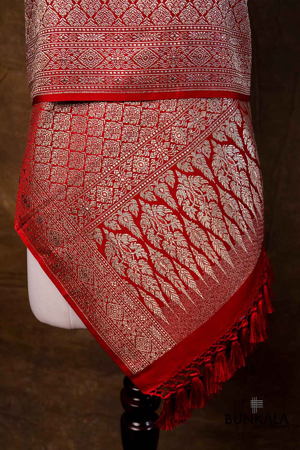 Deep Red Brocade Weaved Banarasi Mashru Silk Dupatta