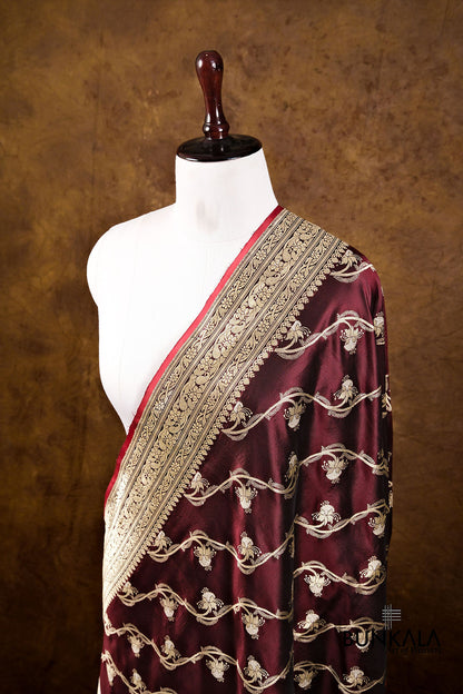 Maroon Leheriya Jangla Kadwa Handweaved Banarasi Pure Katan Silk Dupatta