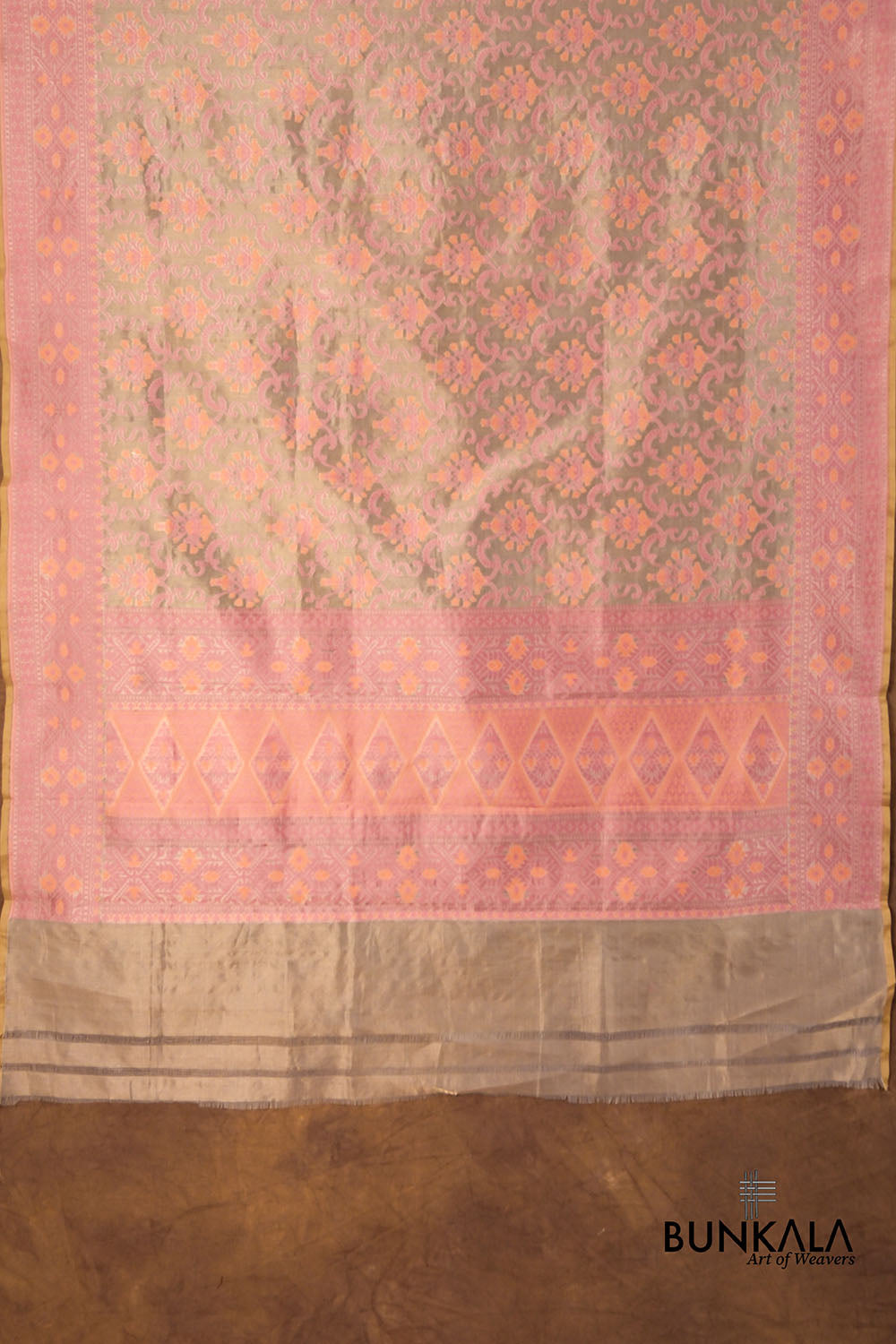 Golden and Pink Resham Floral Design Handloom Banarasi Pure Tissue Silk Dupatta