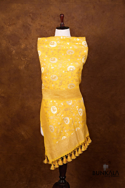 Yellow Floral Jaal Handloom Banarasi Pure Moonga Silk Dupatta