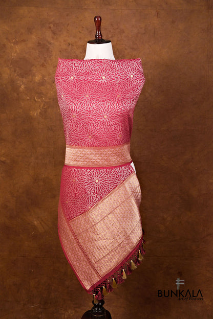 Reddish Pink Flower Design Handloom Banarasi Pure Moonga Silk Dupatta