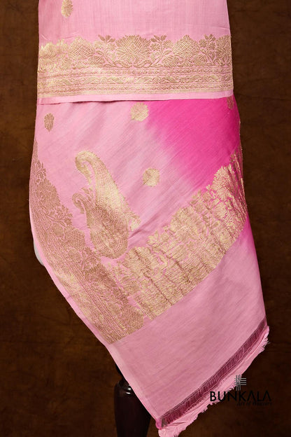 
Pink Shaded Kadwa Buti Handweaved Banarasi Pure Moonga Silk Dupatta
