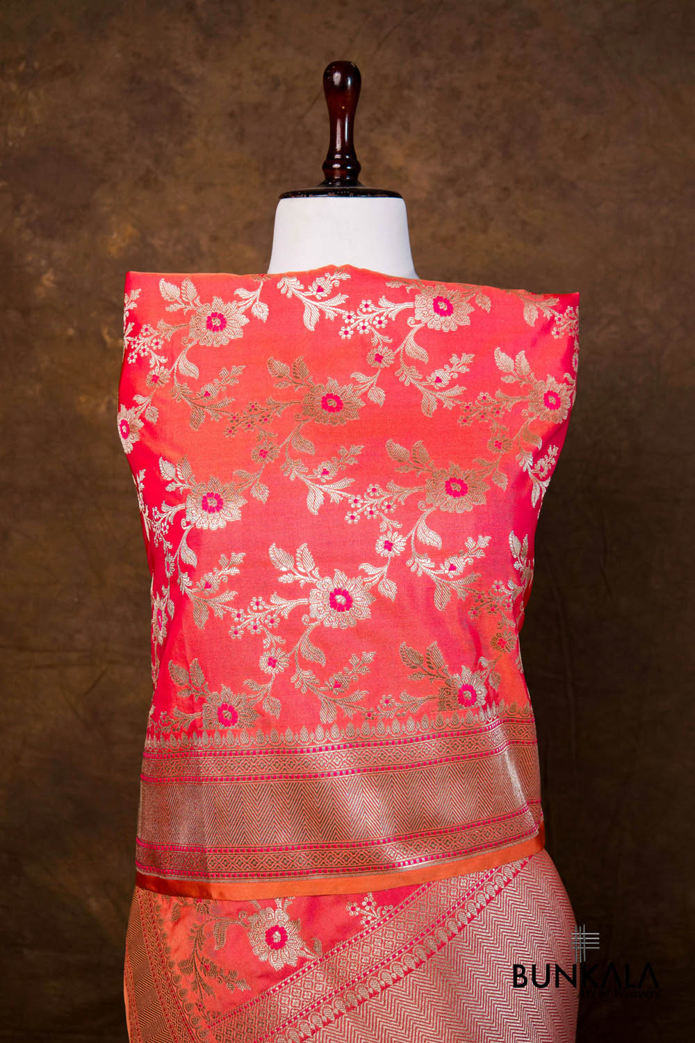 Shaded Pink Floral Jaal Leaf Meenakari Weaved Banarasi Mashru Silk Dupatta