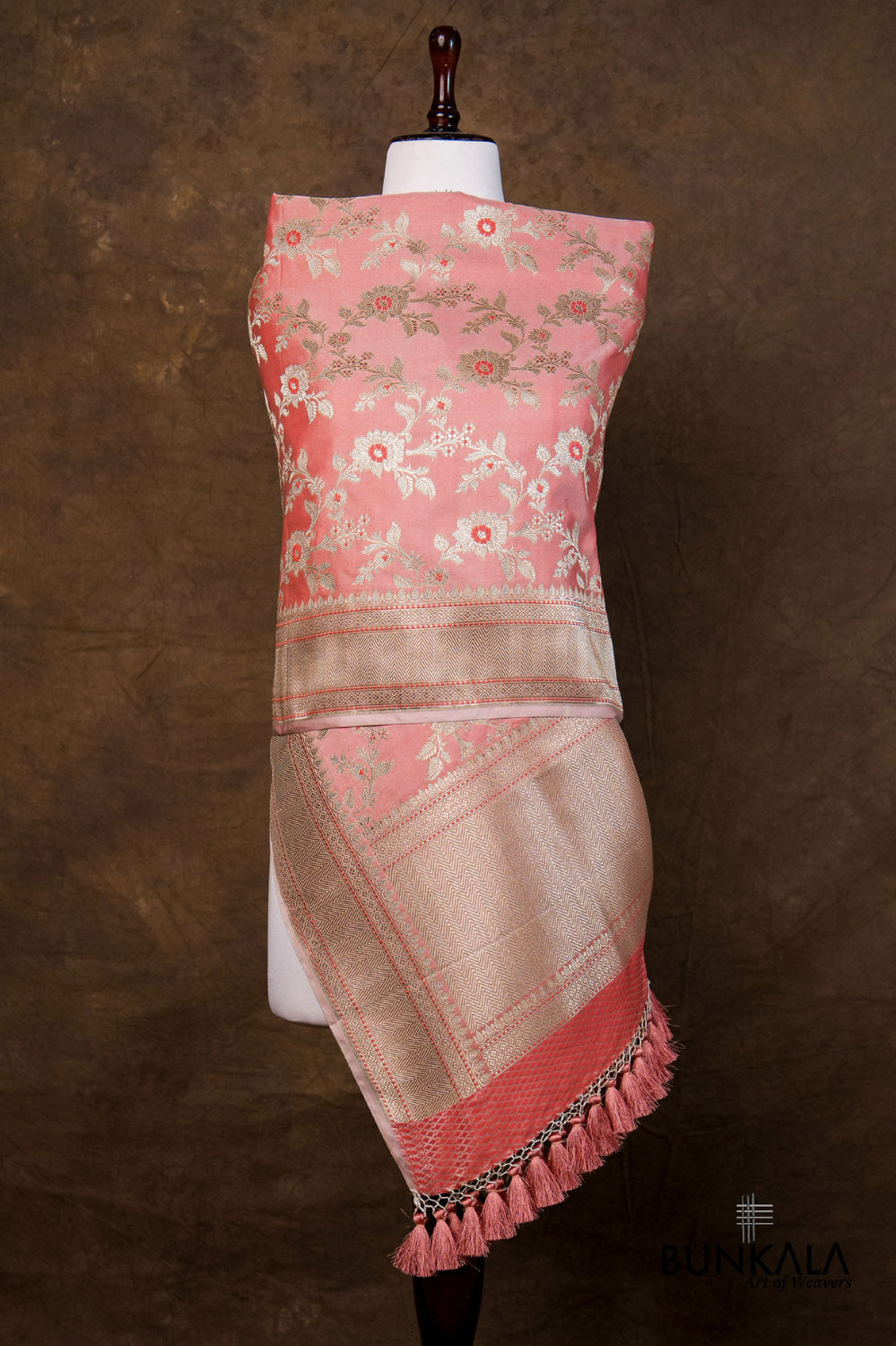 Peach Pink Floral Jaal Leaf Meenakari Weaved Banarasi Mashru Silk Dupatta
