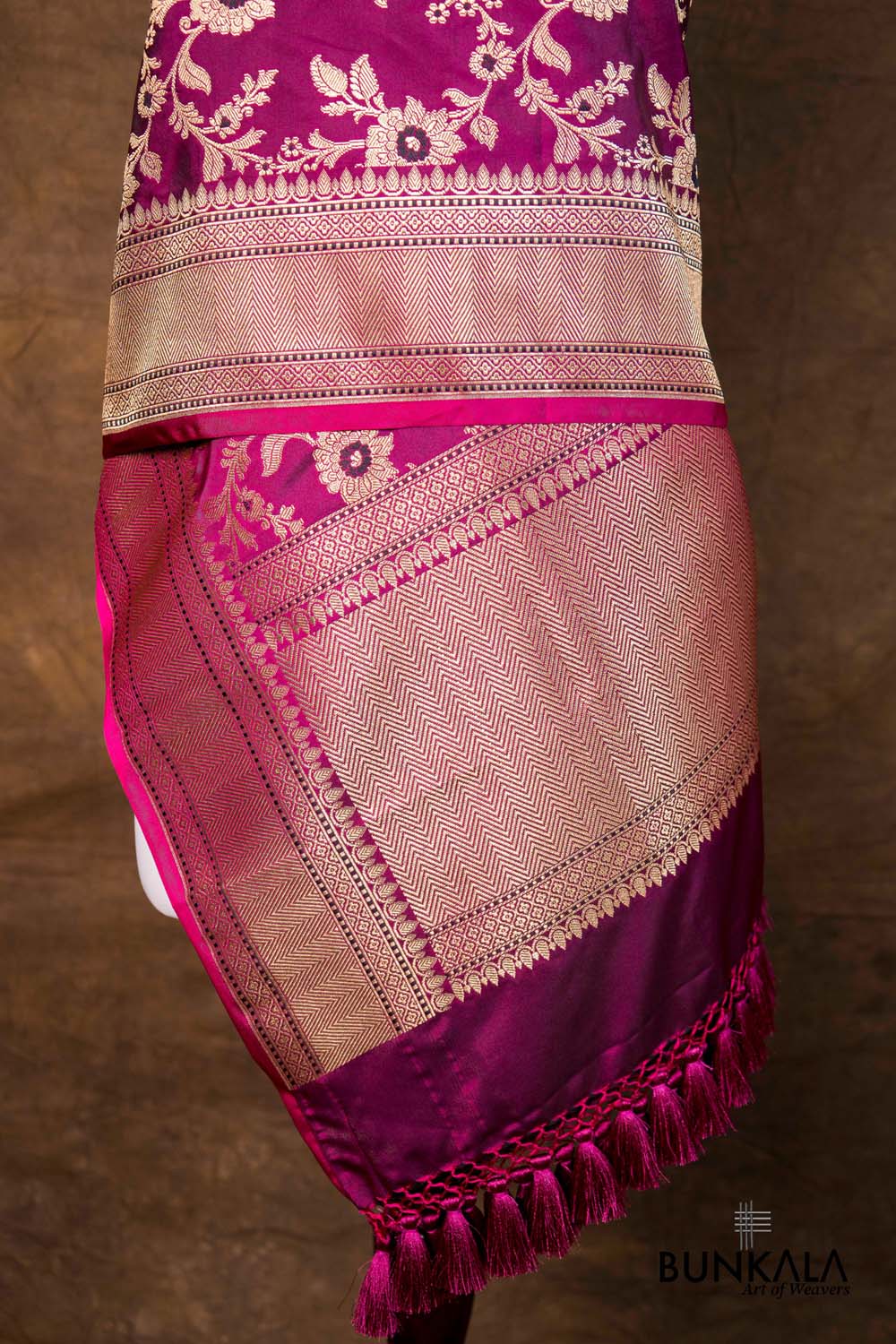 Purple Floral Jaal Leaf Meenakari Weaved Banarasi Mashru Silk Dupatta