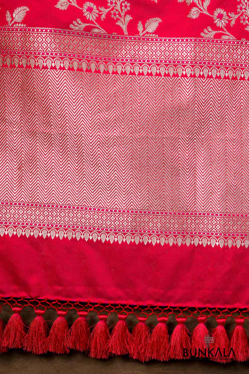 Pinkish Red Floral Jaal Leaf Meenakari Weaved Banarasi Mashru Silk Dupatta