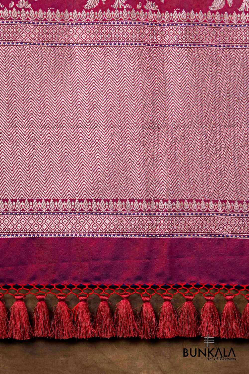 Purple Dual Shaded Floral Jaal Leaf Meenakari Weaved Banarasi Mashru Silk Dupatta